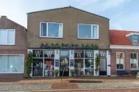 Lovely Modern 4 Person Apartment in the Heart of Koudekerke