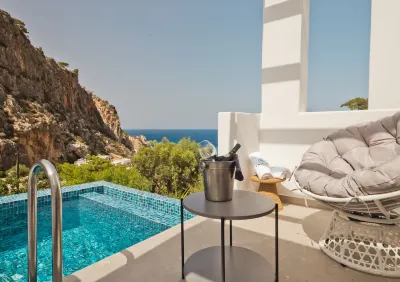 Enilion Luxury Suites
