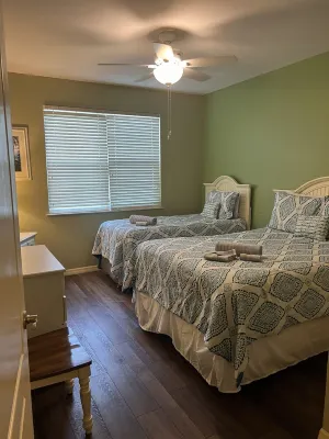 "FUN IN THE SUN" 2 Bedroom Villa on First Floor