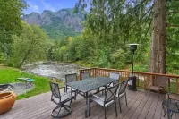 Snoqualmie River Retreat