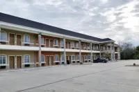 Sky Palace Inn & Suites by Jasper Beeville