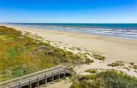 SPECTACULAR, LUX, BEACHFRONT Villa/ WOW Views/Steps to Beach & Resort/WIFI/Pool