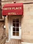Smith Place Hotel