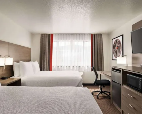 Ramada by Wyndham Helena Hotels in Helena