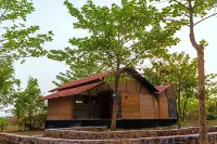 Maati Jungle Lodge Hotels in Rakhi Amodar
