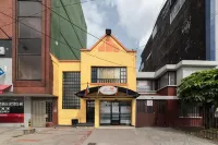 Hotel Elegant Suite Hotel dekat Jardin Botanico Jose Celestino Mutis