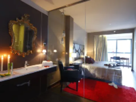 Silken Axis Vigo Hotels in Vigo