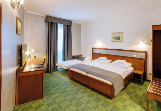 3. 베스트 웨스턴 ..