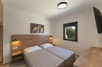 Domus Oliva  Villas comfortable, private pooll, parking