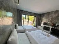 The Sea Resort Haad Rin - balcony