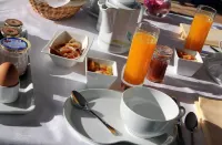 Hôtel the Place - sarapan