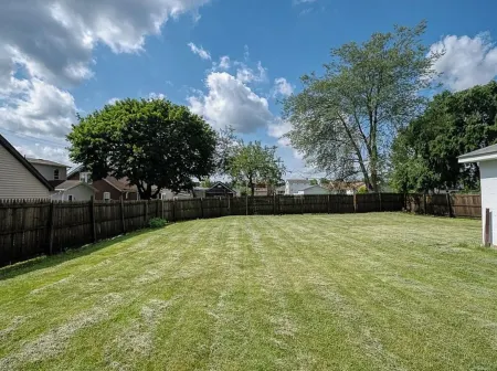 Cozy Home outside Pittsburgh