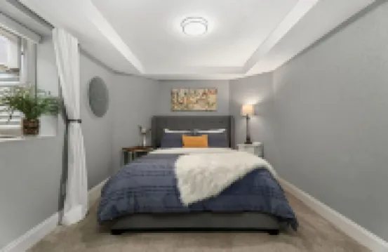 Beautiful Old Town 2 Bedroom Apartment with Bikes!