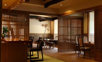 Shigakogen Milky Hot Spring Keikokunoyu