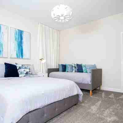 Stunning 5Br Home - Your Dream Getaway Rooms