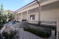 Oscar Hotel - Homestays