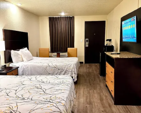 Travelers Inn Elizabeth City Hotels in Pasquotank County