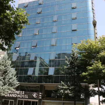 Business Grand Hotel