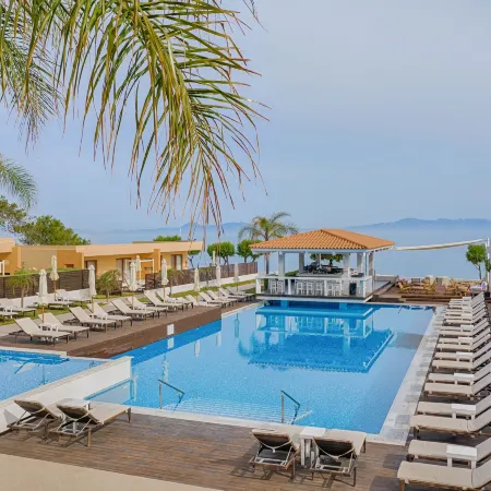 Villa di Mare Seaside Suites