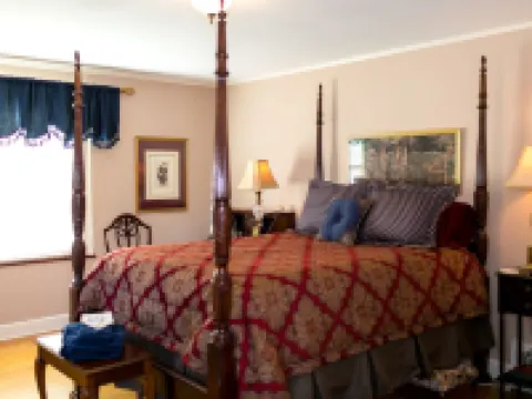 1810 Emerson House Bed & Breakfast - Adults Only Hoteles en Beloit