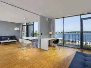 Waveboard Hotel & Boardinghouse