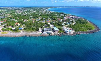 Lighthouse Point Residences