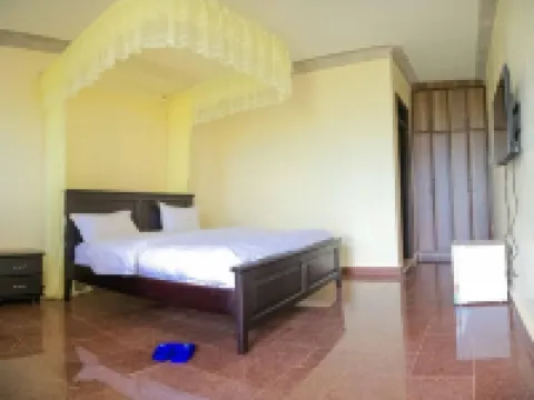 Fancy Resort Beach Hotel Hotels in Buikwe