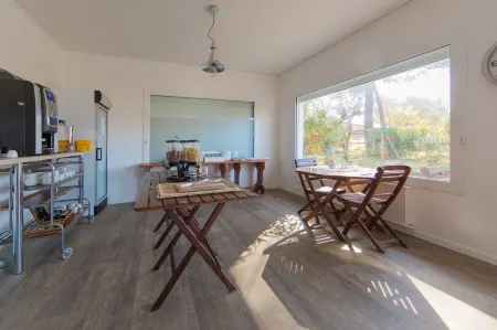 Hôtel Land'Azur Отели в г. Ли-Э-Микс