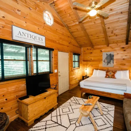 Sylvan Valley Lodge & Cellars