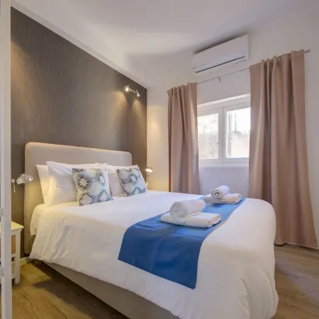 Tritoni Harbour Suites