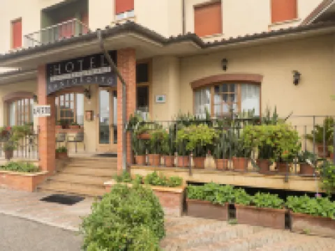 Hotel Santorotto di Fabio Terrosi シナルンガのホテル