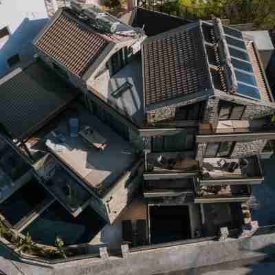 Opal Executive Suites Hotel Exterior