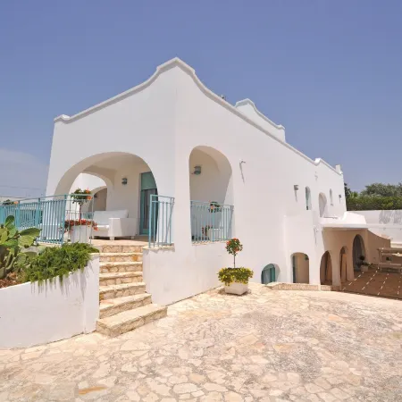 3241 Villa Esador by Barbarhouse Hotels in Torre Suda