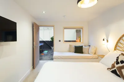 CoalShed Hotels in Dundry