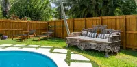 Victoria Park Oasis with Heated Pool and More - Private Pools