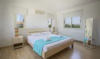 Soothing Sunset Villa with Private Pool, 200m from the Beach