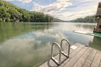T Landing Top & Bottom Units Hotels in Rabun County
