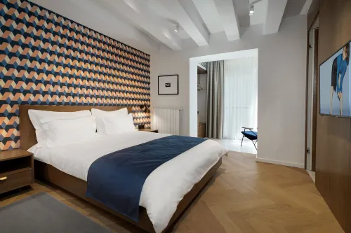 Dominic Smart & Luxury Suites - Edition