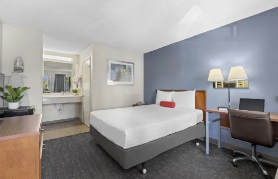 卡拉巴薩斯美好夜間旅館