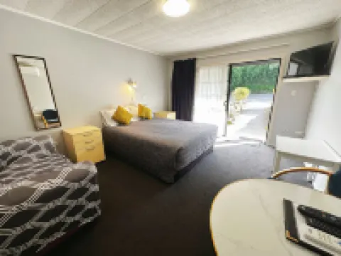 Kingswood Manor Motel Hotels in Whangarei