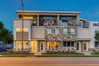 Elegant Townhome Near Old Town, Breweries and River! Hotels in Fort Collins