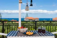 Galatea Hotels in Planos