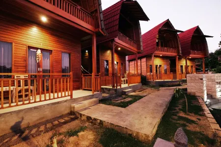 Adara Beach Huts