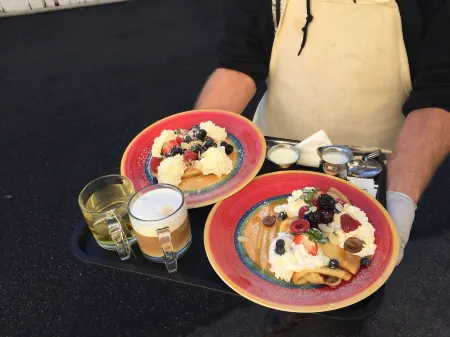 Beach Bungalow Inn and Suites Отели рядом с достопримечательностью «Serenity by the Sea»