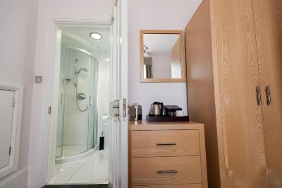 Standard Double Room Rewley House University of Oxford Photo