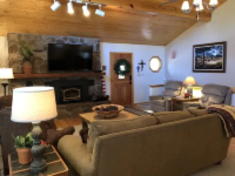 Big House - Perfect location, perfect atmosphere, perfect vacation Hotels in Angel Fire