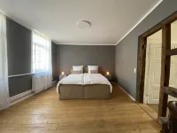 Center, modern renovated old town apartment, Torster #3 Hotels in Hameln