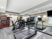 Best Western Plus Westgate Inn  Suites Hotels in Leland