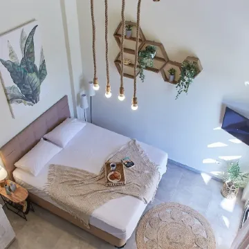 Flamingo View Suites