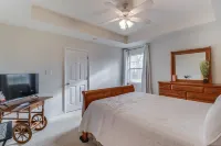 Spacious Patio and Modern Amenities - Stylish Coastal Retreat Hotels in Gulf Park Estates